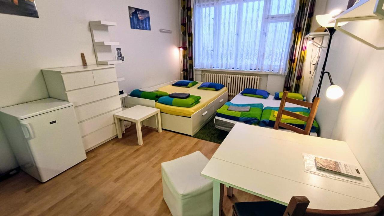 Nice Apartment By The Center Прага Екстериор снимка